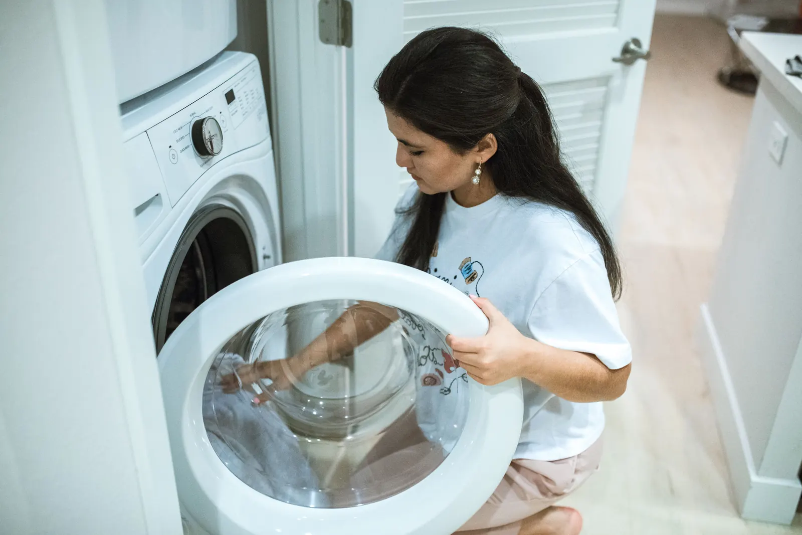 Front load washing machine door